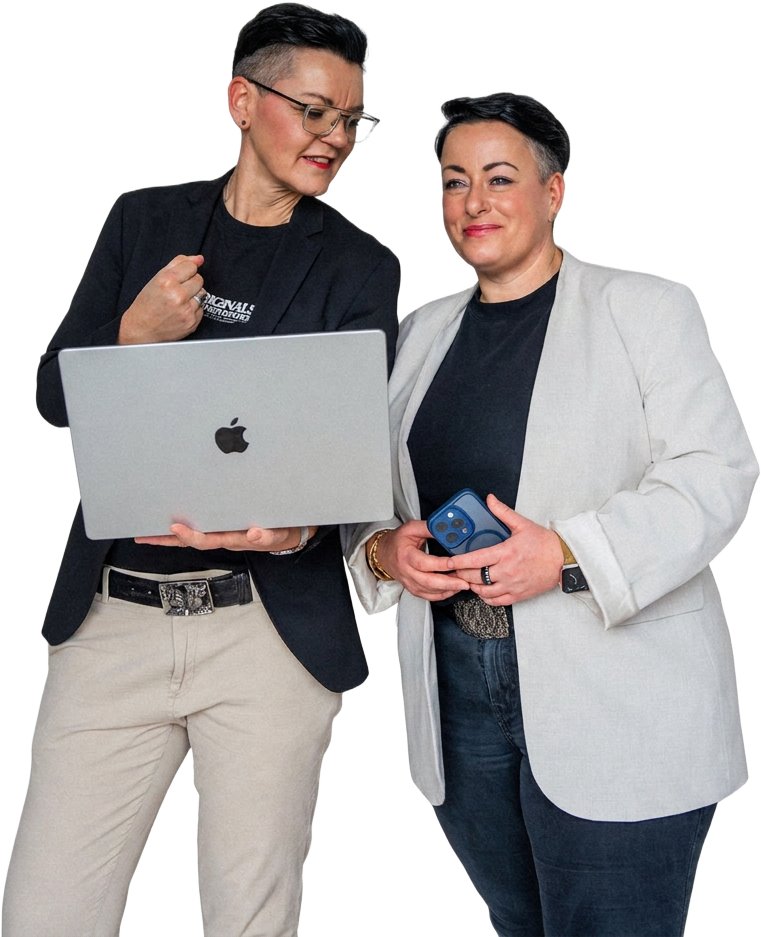 Corinna Käppeler und Veronika im Gespräch über die Kampagnenplanung